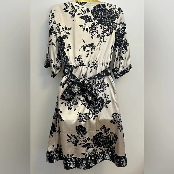 dELiA*s Cream and Black Floral Kimono Style Dress size M - Picture 2 of 7